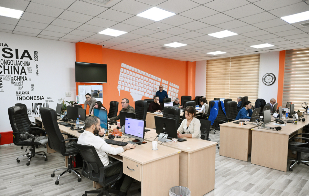 Milyonların etibarını qazanan “Report” 10 yaşını qeyd edir