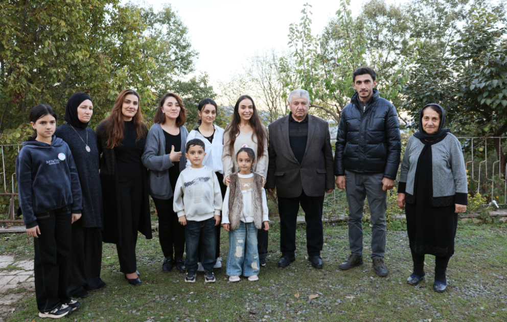 Vice-President of Heydar Aliyev Foundation Leyla Aliyeva meets with family of shepherd Khanish