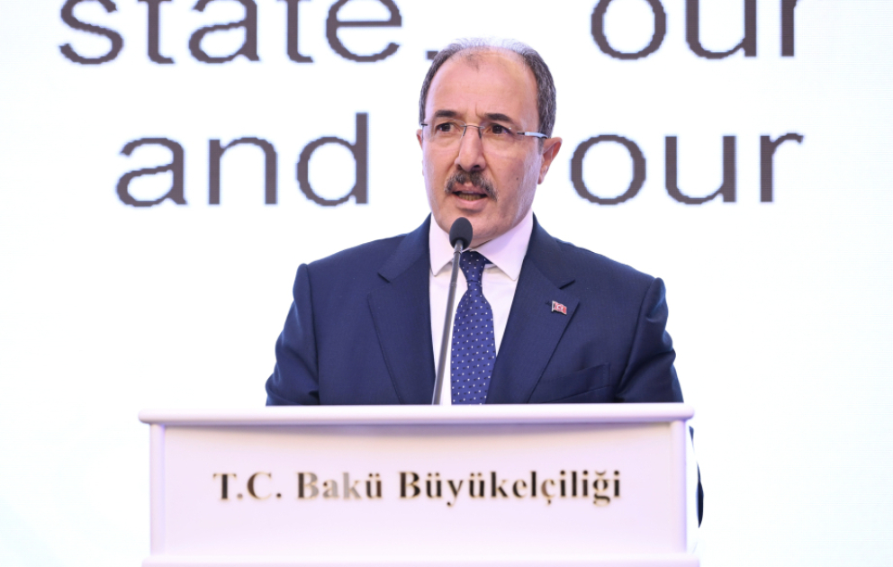 Cahit Bağçı: Türkiyə ilə Azərbaycan arasında dünyada bənzəri olmayan qardaşlığın şahidi oluruq