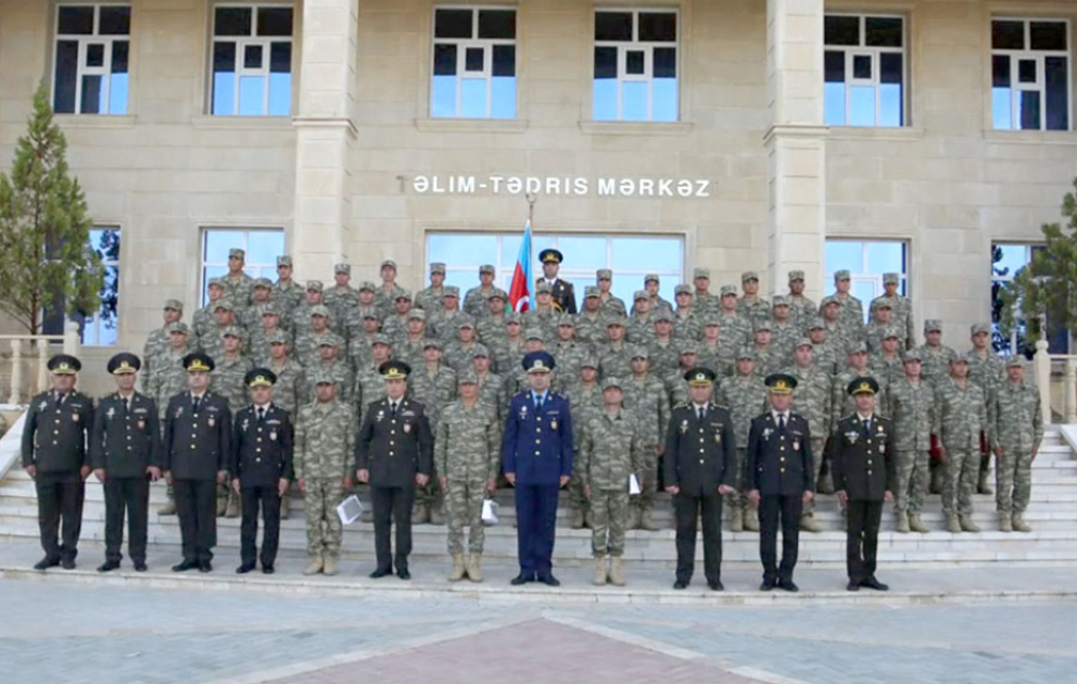 Combined Arms Army holds graduation ceremony