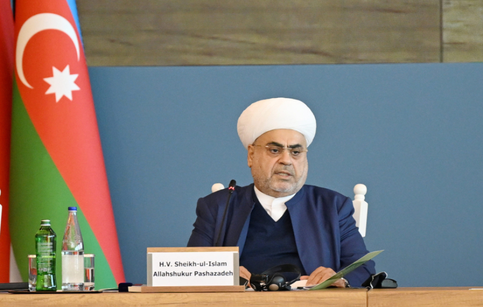 Allahşükür Paşazadə: Yaşıl iqtisadiyyat modeli bəşəriyyətə daha harmonik inkişaf imkanı bəxş edir