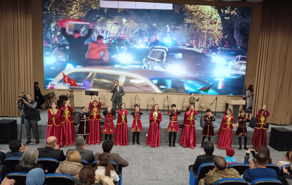 Füzulidə Zəfər Günü münasibətilə konsert olub