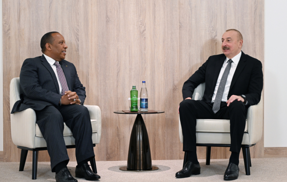 Le président azerbaïdjanais reçoit le Premier ministre de la République démocratique de Sao Tomé-et-Principe