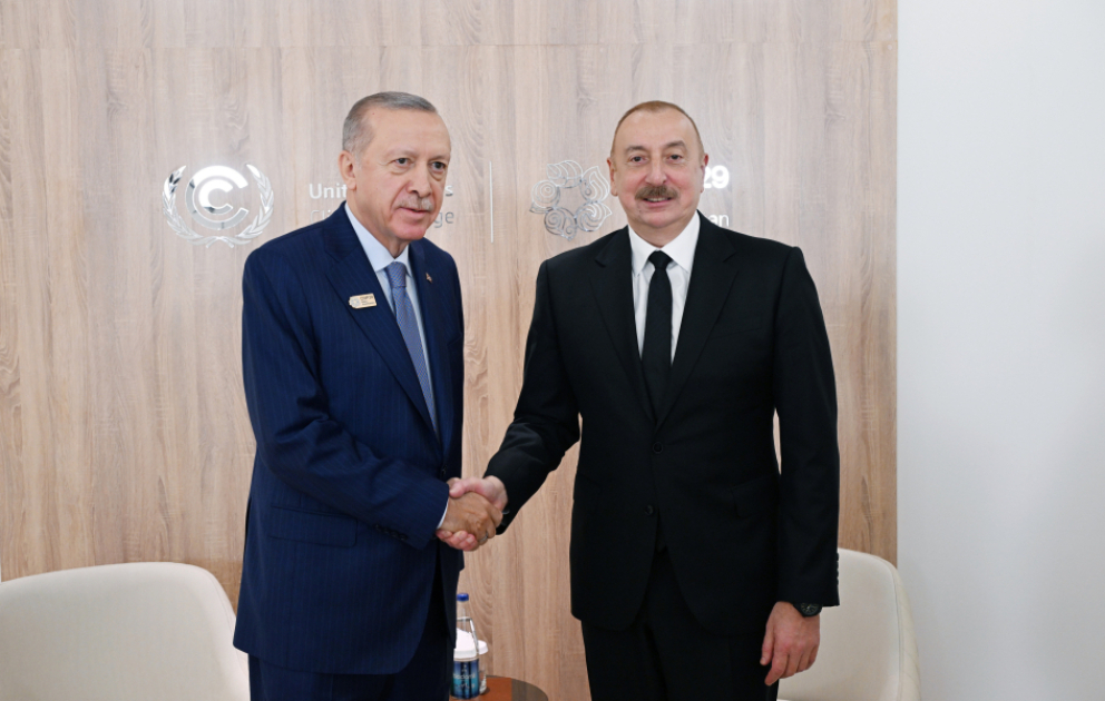 Treffen von Präsident Ilham Aliyev und Präsident Recep Tayyip Erdoğan in Baku