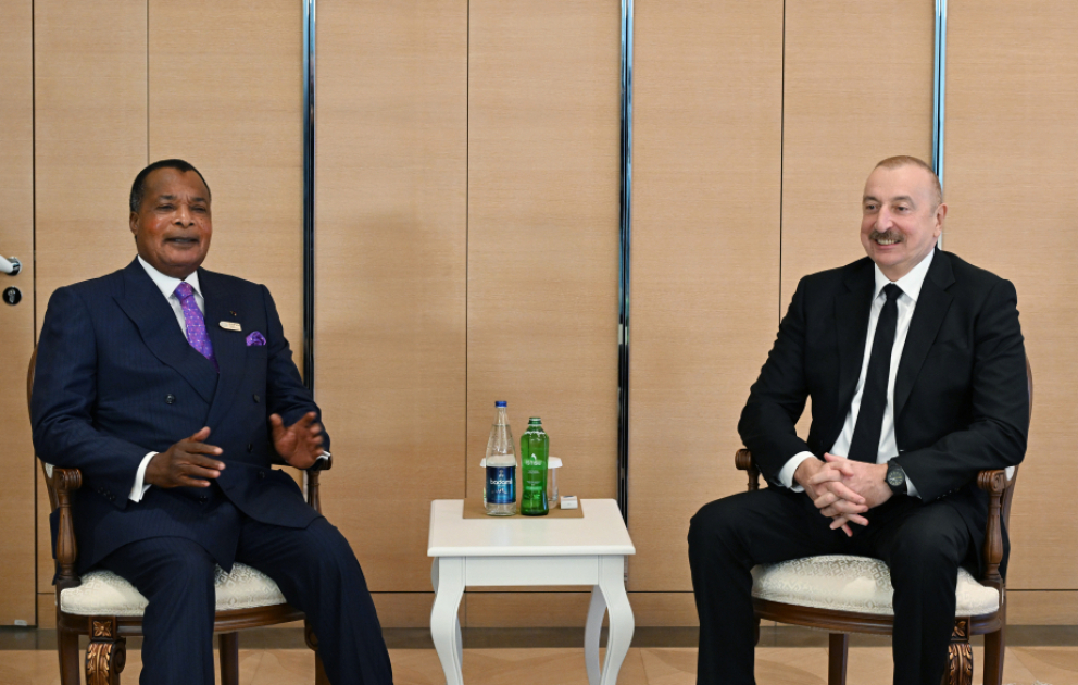 Le président azerbaïdjanais rencontre son homologue congolais