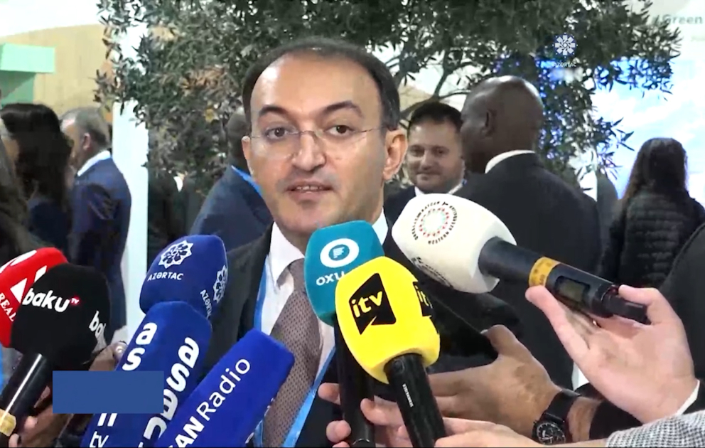 Dövlət Agentliyinin sədri: Bütün “ASAN xidmət” mərkəzləri günəş panelləri ilə təchiz olunacaq