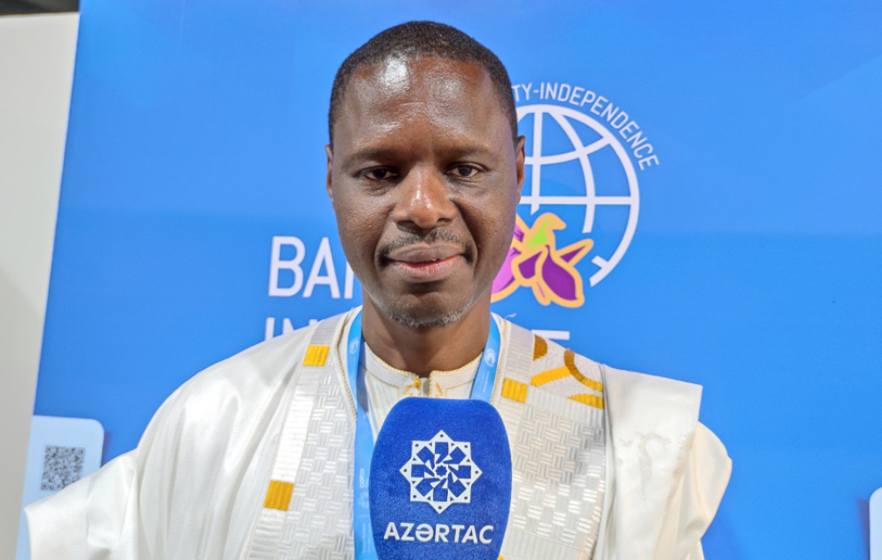 Kabine Dumbiya: Fransa şirkətləri Malinin qiymətli təbii sərvətlərini talayırlar