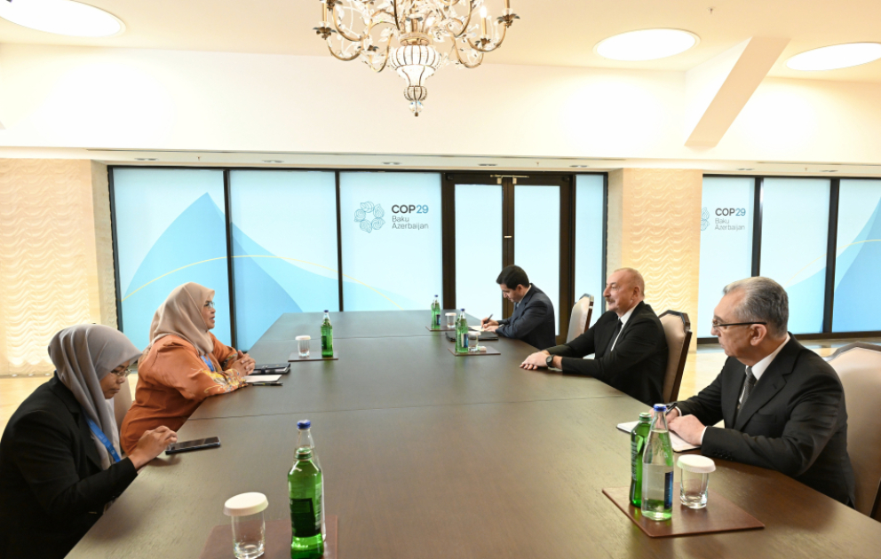 Präsident Ilham Aliyev trifft sich mit der Bürgermeisterin von Kuala Lumpur