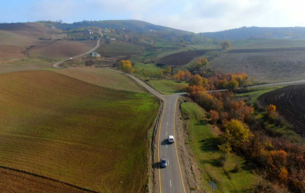 Yardımlıda 23.5 km uzunluğa malik avtomobil yollarının əsaslı təmiri yekunlaşıb