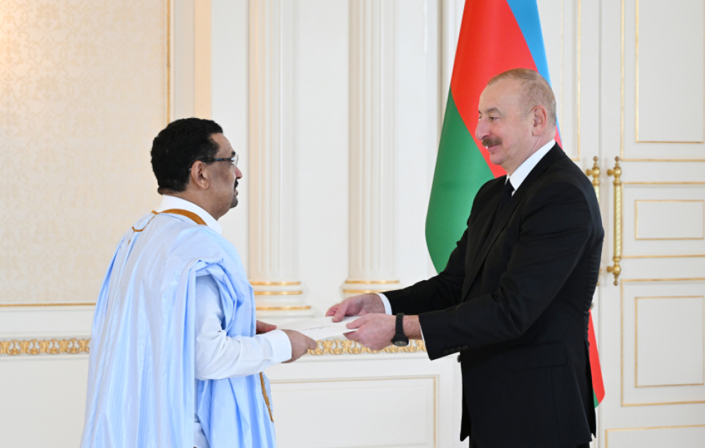 Neuer mauretanischer Botschafter in Aserbaidschan überreicht Präsident Ilham Aliyev sein Beglaubigungsschreiben