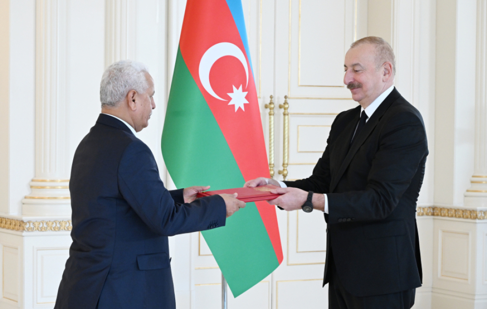 Neuer jemenitischer Botschafter in Aserbaidschan überreicht Präsident Ilham Aliyev sein Beglaubigungsschreiben