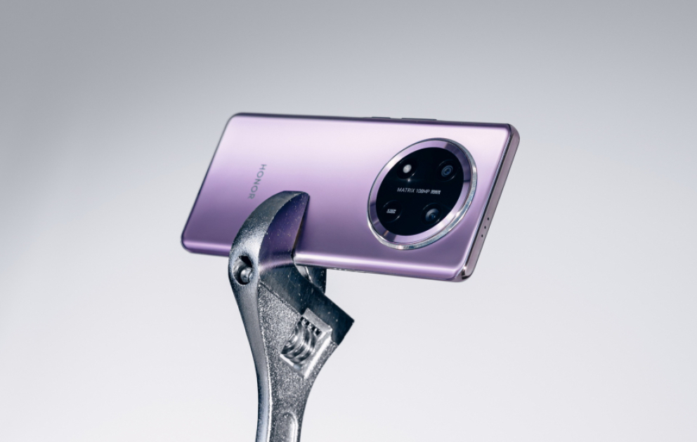 ®  Davamlı və etibarlı yeni HONOR X9c smartfonu