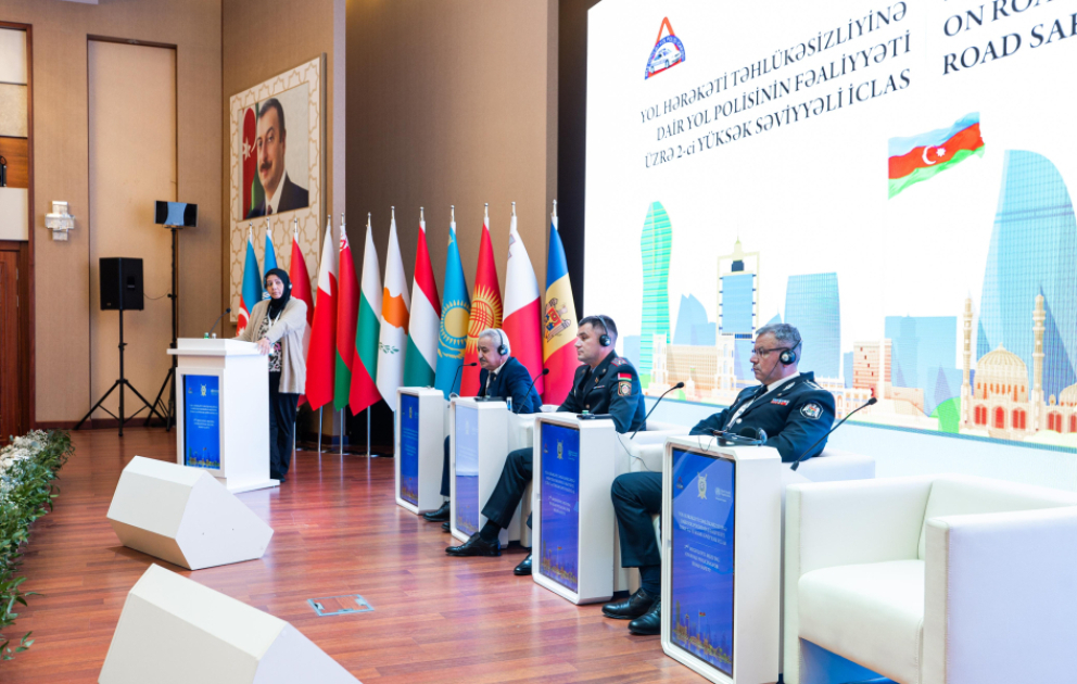 Yol qəzalarının qarşısının alınmasına həsr olunmuş beynəlxalq iclas keçirilib
