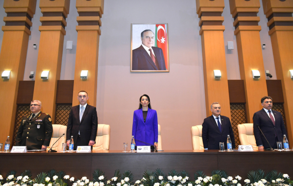 “Ulu Öndər Heydər Əliyev və Azərbaycan Respublikasında insan hüquqlarına əsaslanan islahatlar” mövzusunda konfrans keçirilib