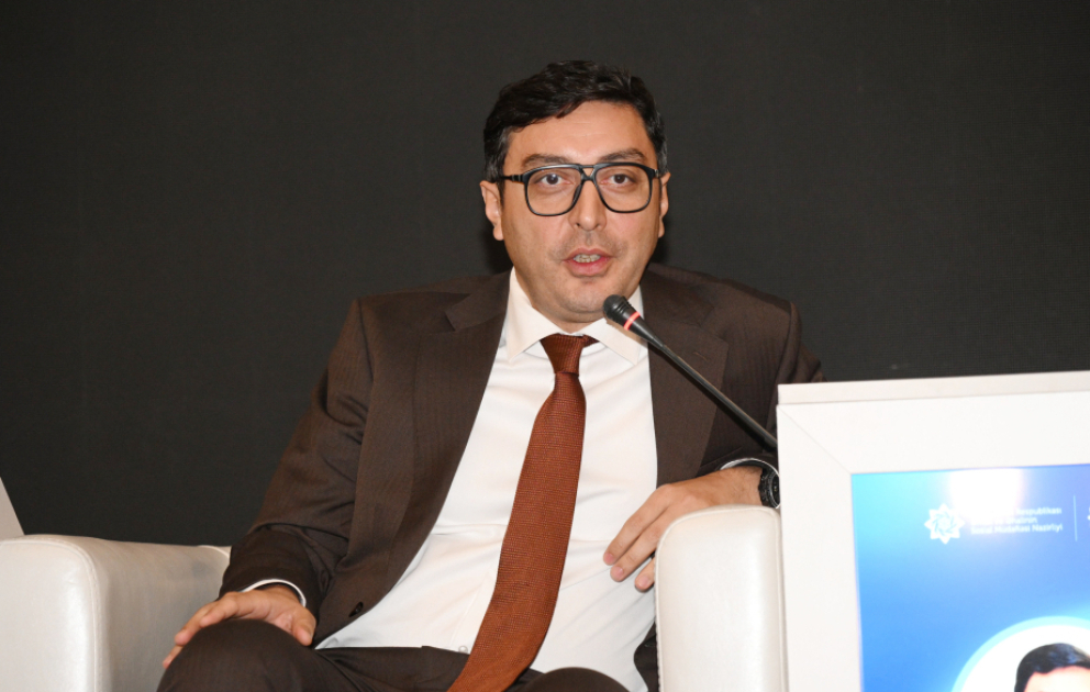 Fərid Qayıbov: Gənclərə peşə seçimində dəstək oluruq