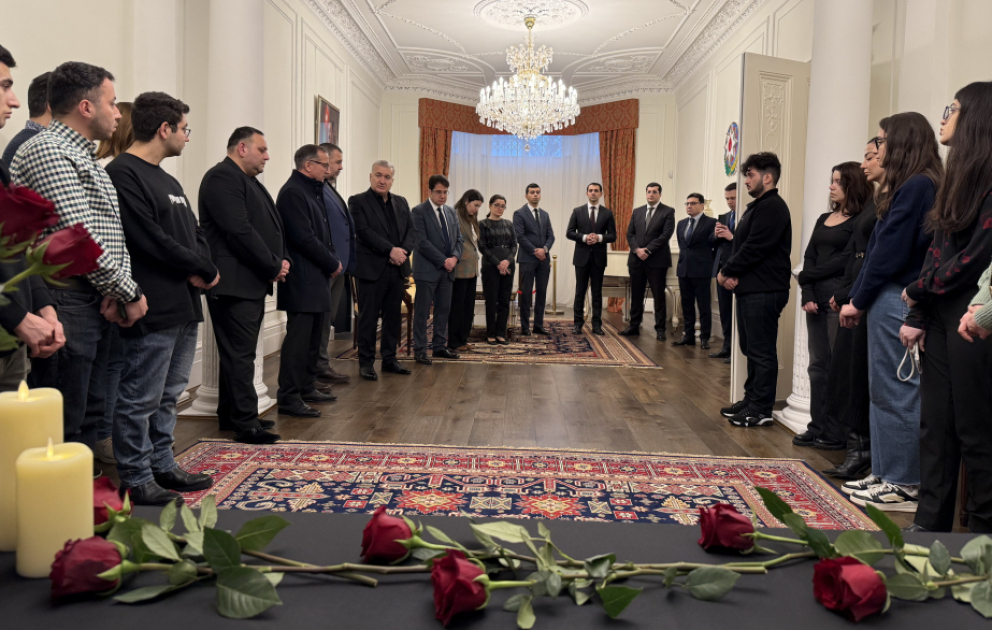 Память погибших в авиакатастрофе почтили и в Лондоне