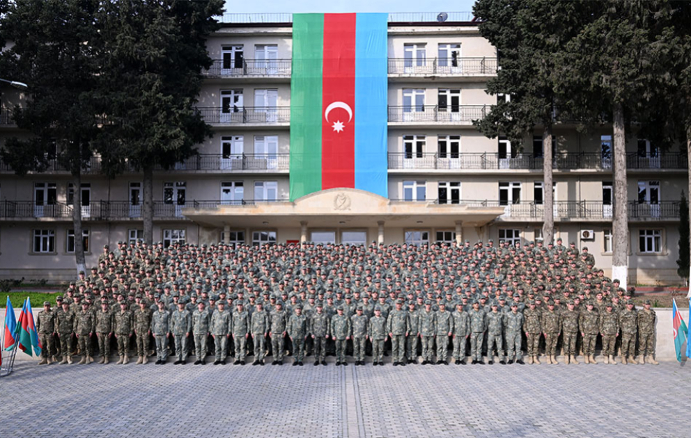 “Ehtiyat zabit hazırlığı kursu”nun buraxılış mərasimi olub