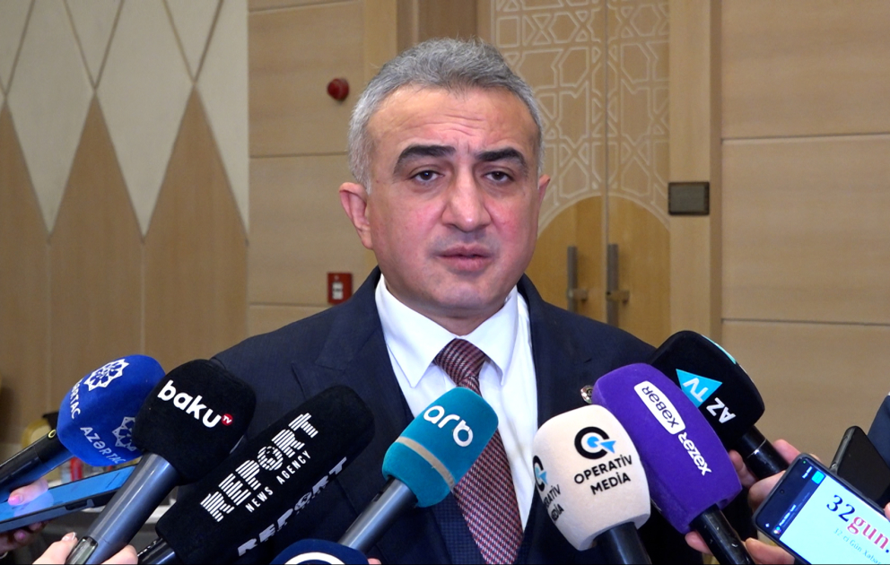 Anar Bağırov: Peşəsinə xəyanət edən şəxslərin vəkil kimi fəaliyyət göstərməsi yolverilməzdir