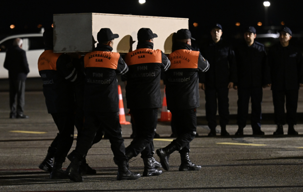 Bodies of AZAL crash victims brought to Baku