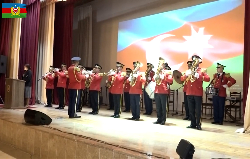 Əlahiddə Ümumqoşun Ordusunda Dünya Azərbaycanlılarının Həmrəyliyi Günü və Yeni il bayramı qeyd edilib