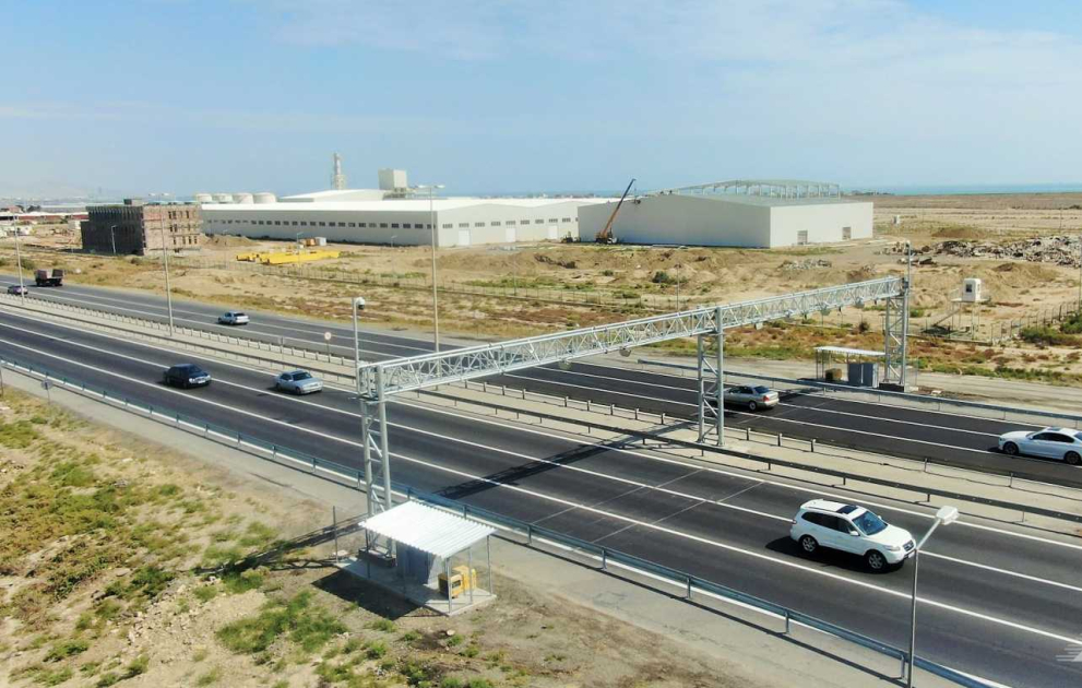 Elektron tərəzilərin avtomobil yollarında quraşdırılması işləri davam etdirilir