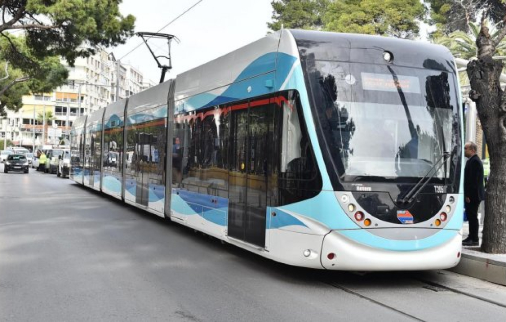 Tramvay xətlərinin çəkilməsi tıxacı azaldacaq?