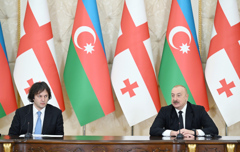 Le président Aliyev et le Premier ministre Kobakhidze font des déclarations à la presse