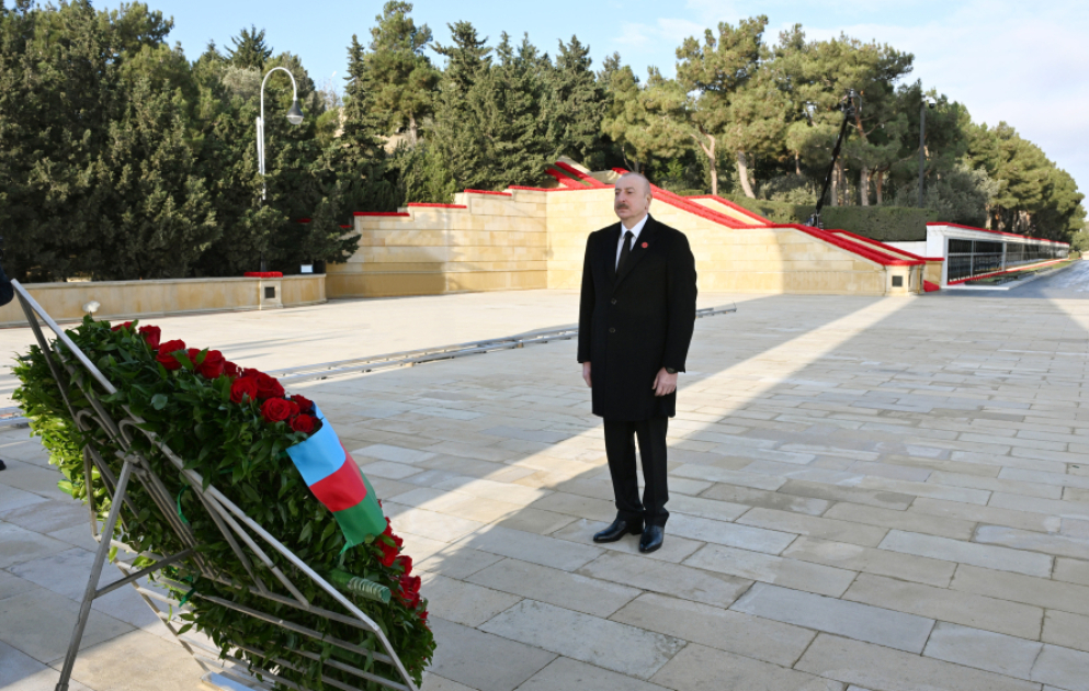 President Ilham Aliyev paid tribute to 20 January martyrs