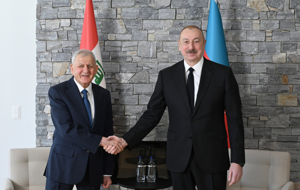 Prezident İlham Əliyev Davosda İraq Prezidenti ilə görüşüb