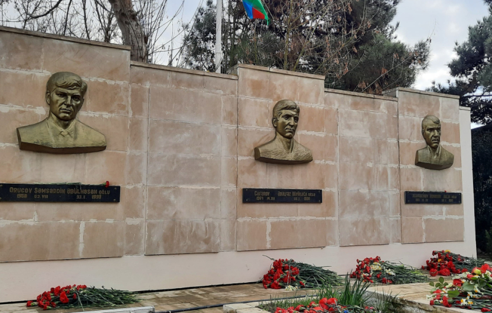 “Hərbçilər qardaşımın barmağını kəsib nişan üzüyünü götürmüşdülər” - Neftçalanın Qara Yanvarı