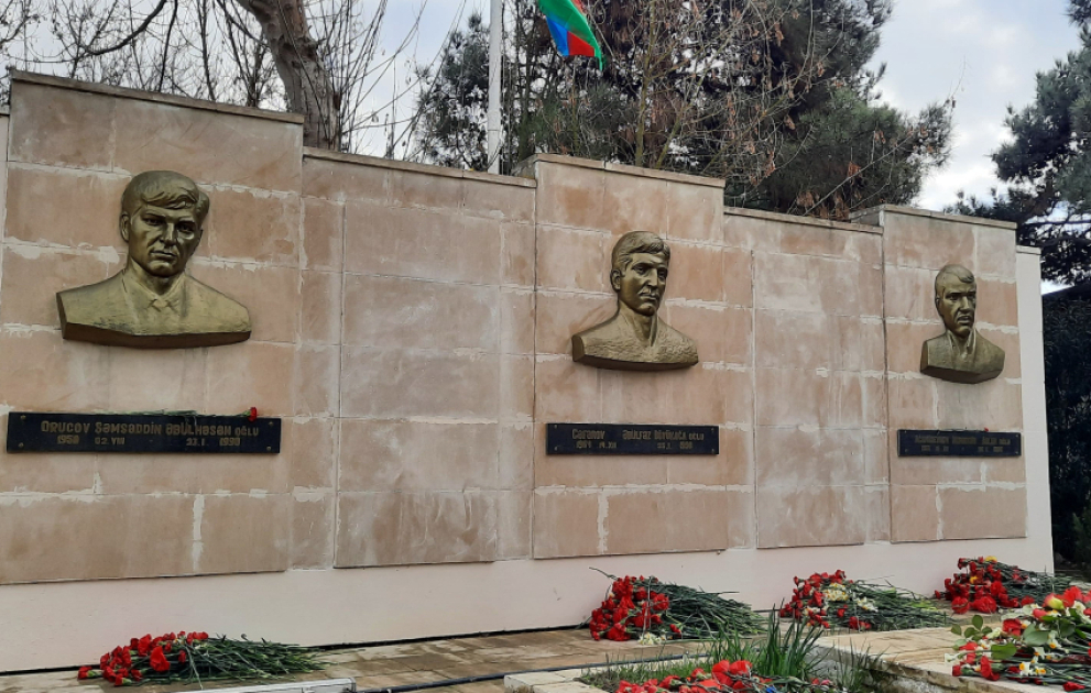 «Военные отрезали моему брату палец и забрали его обручальное кольцо» - Черный январь в Нефтчале