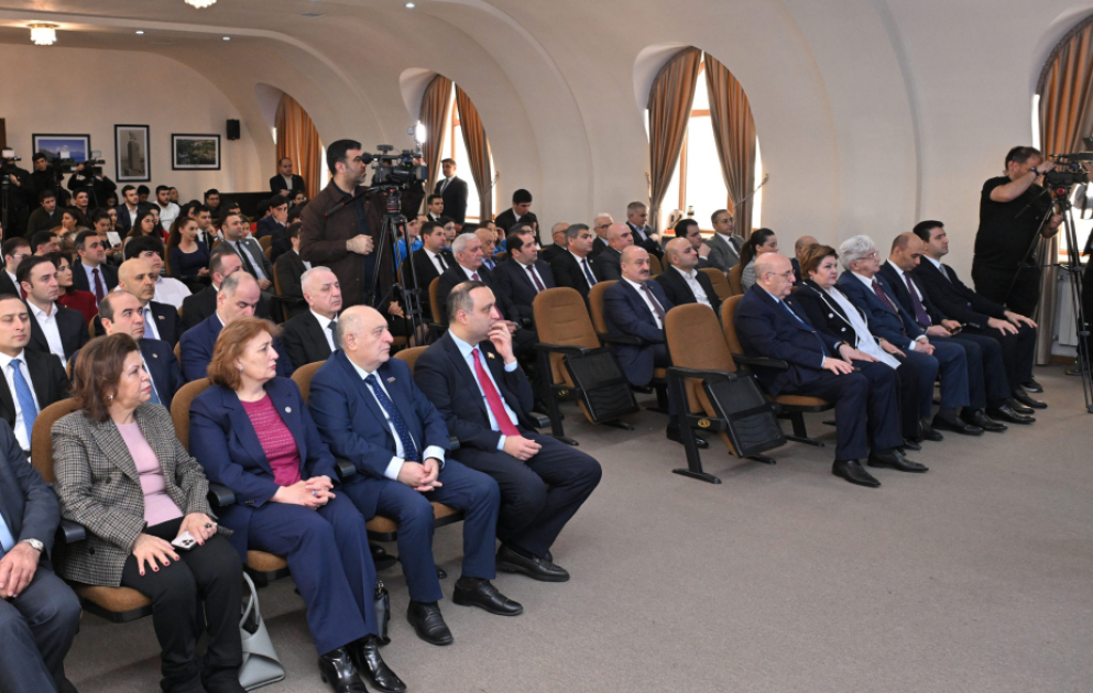 Gənclər Günü münasibətilə “Qərbi Azərbaycana qayıdış” mövzusunda tədbir təşkil edilib