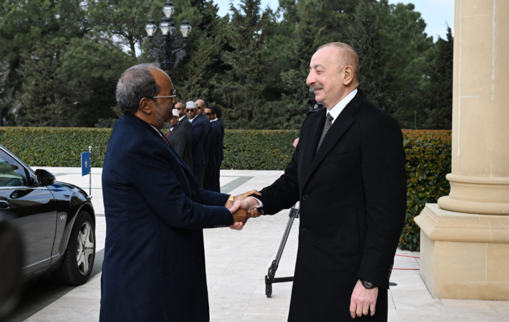 Offizieller Empfang von Präsident der Bundesrepublik Somalia in Baku