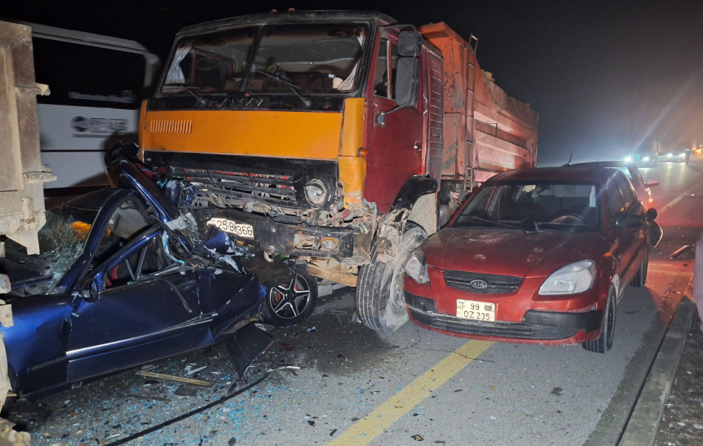 FHN Ucardakı zəncirvari ağır yol qəzası ilə bağlı məlumat yayıb