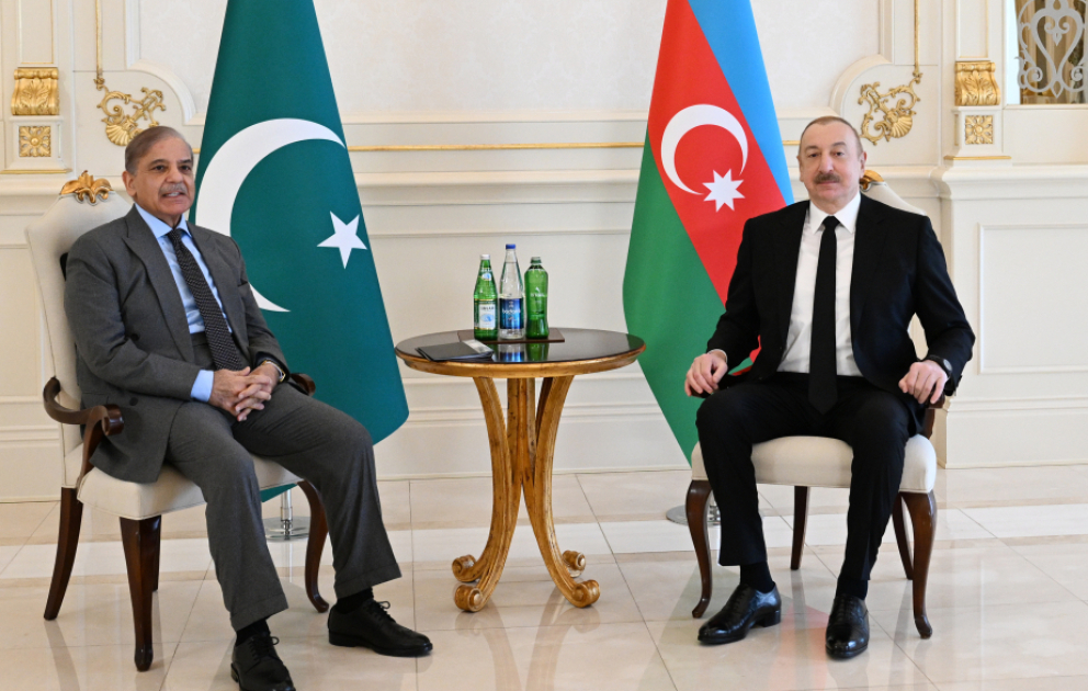 Azərbaycan Prezidenti İlham Əliyevin Pakistanın Baş naziri ilə təkbətək görüşü olub