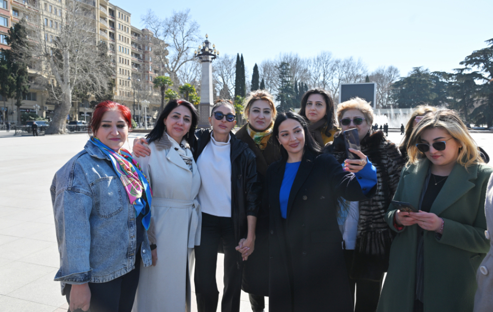 First Vice-President Mehriban Aliyeva visited Ganja
Tribute to National Leader Heydar Aliyev’s monument