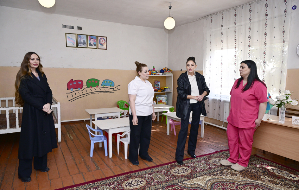 Birinci vitse-prezident Mehriban Əliyeva Gəncədəki 40 saylı körpələr evi-uşaq bağçasında olub