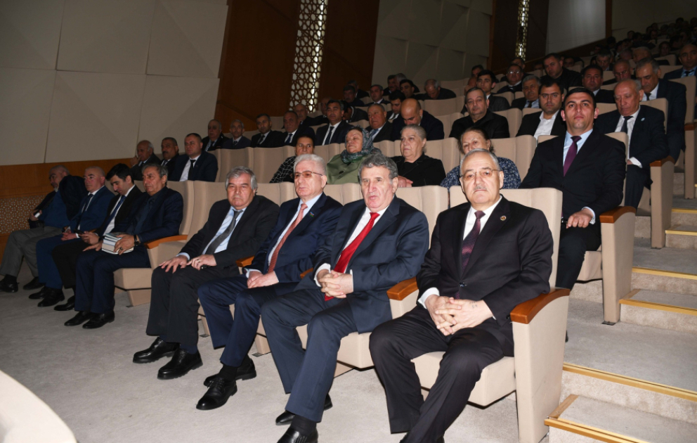 Ağdamda “Qasım bəy Zakir və Qarabağ ədəbi-ictimai mühiti” mövzusunda konfrans təşkil olunub