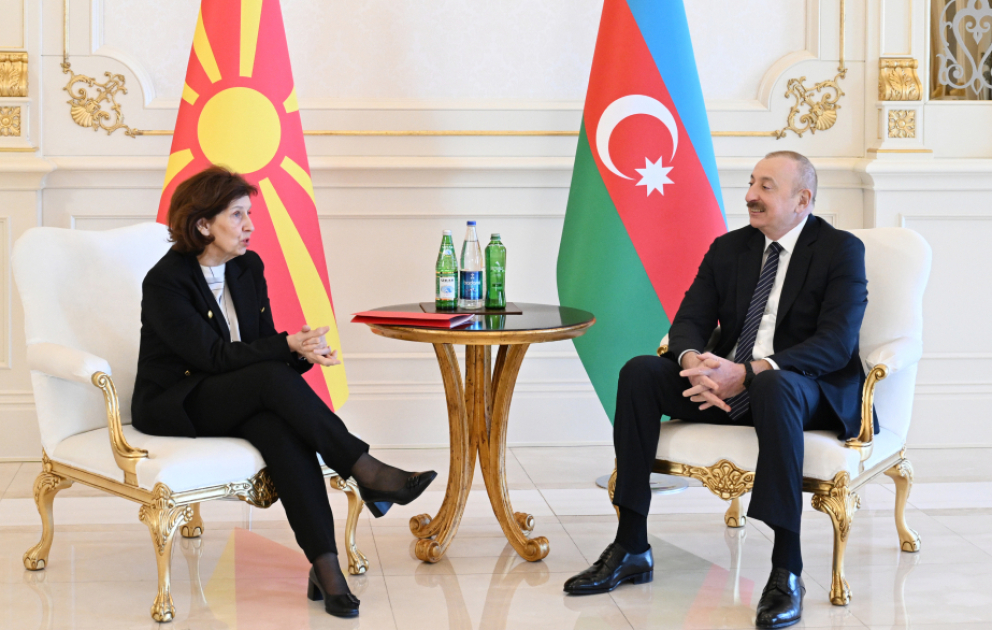 Entretien en tête-à-tête entre les présidents Ilham Aliyev et Gordana Siljanovska-Davkova