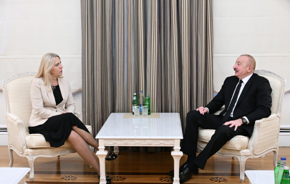 Rencontre du président azerbaïdjanais avec la présidente de la Présidence collégiale de Bosnie-Herzégovine