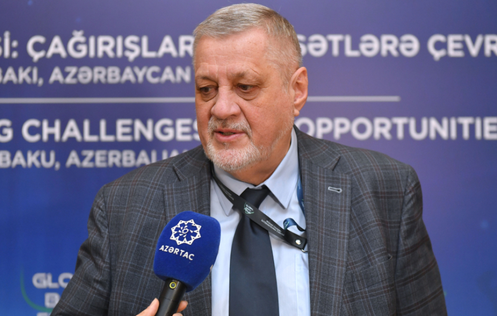 Slovakiyanın sabiq xarici işlər naziri: Forum qarşımızda duran qlobal vəzifələrin icrasına töhfə verir