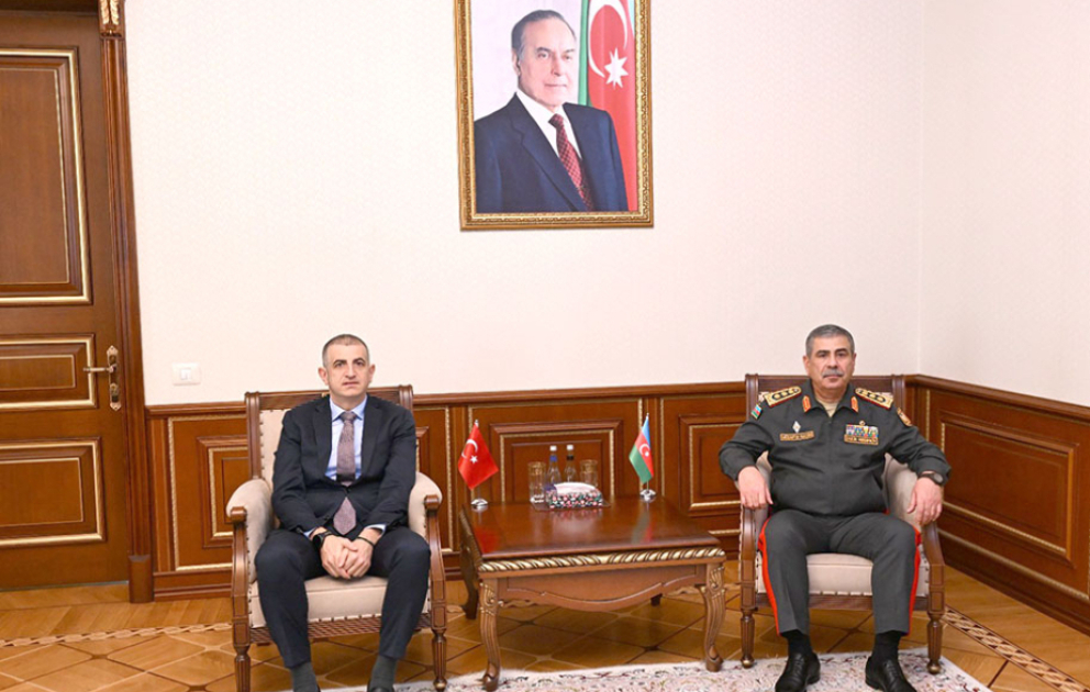 Müdafiə Nazirliyi həftəlik icmalı təqdim edib