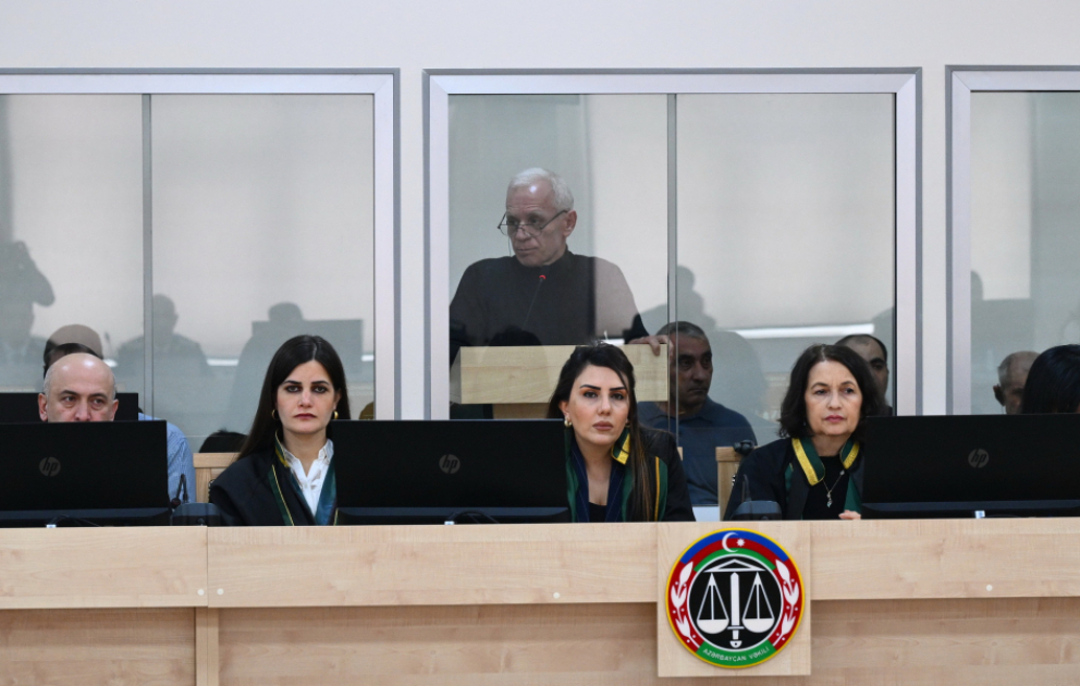 Qondarma rejimin "müdafiə naziri"nin etirafları