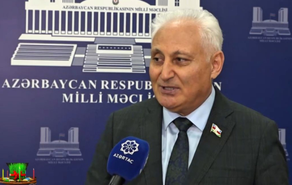 Bir sual, bir cavab: Novruz xatirələri - Hikmət Babaoğlu