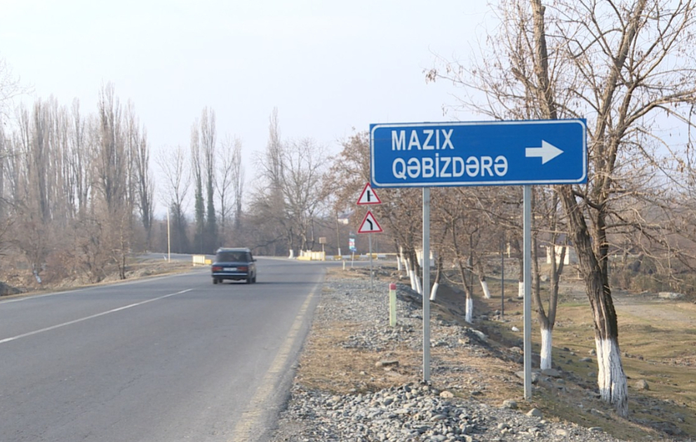 Zaqatala sakini evində yanıb