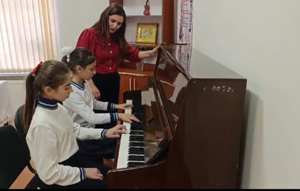 Uşaq İncəsənət Festivalında iştirak etmək üçün Şirvan-Salyan regionu üzrə mindən çox uşaq qeydiyyatdan keçib