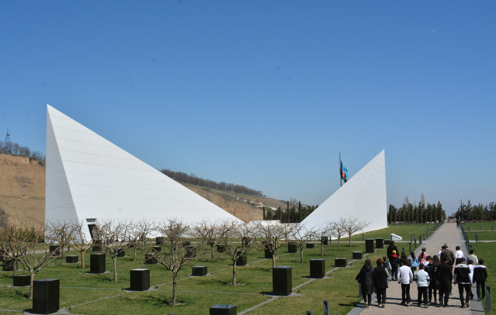 31 Mart - Azərbaycanlıların Soyqırımı Günüdür