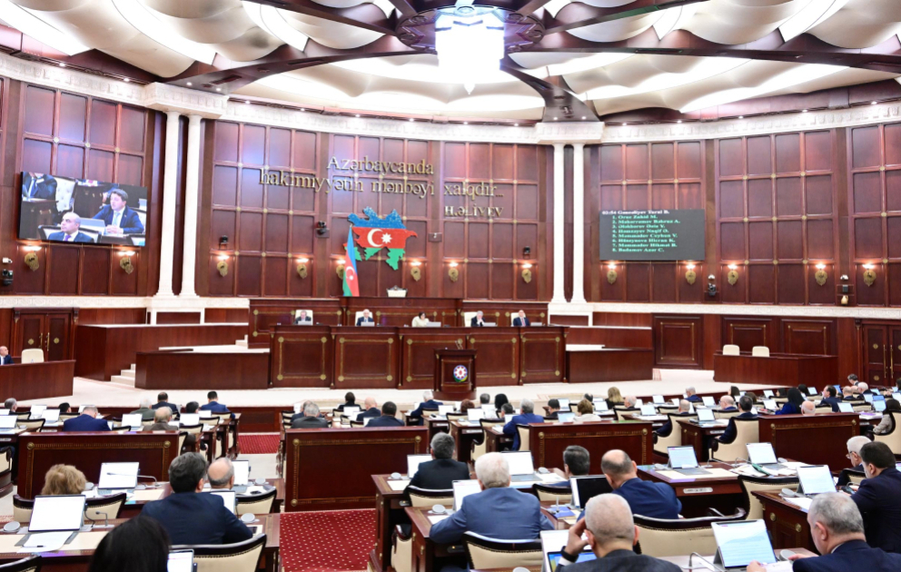 Milli Məclisin növbəti plenar iclasında 15 məsələ müzakirə edilib