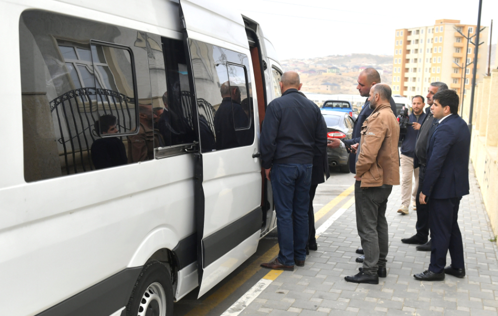 Ağdam rayonunun Sarıcalı kəndinə növbəti köç karvanı yola salınıb