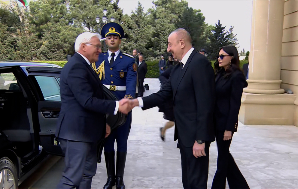 Almaniya Prezidenti Frank-Valter Ştaynmayerin rəsmi qarşılanma mərasimi olub